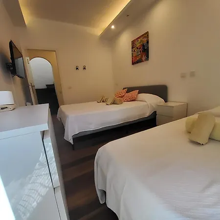 Blife Castelya Private